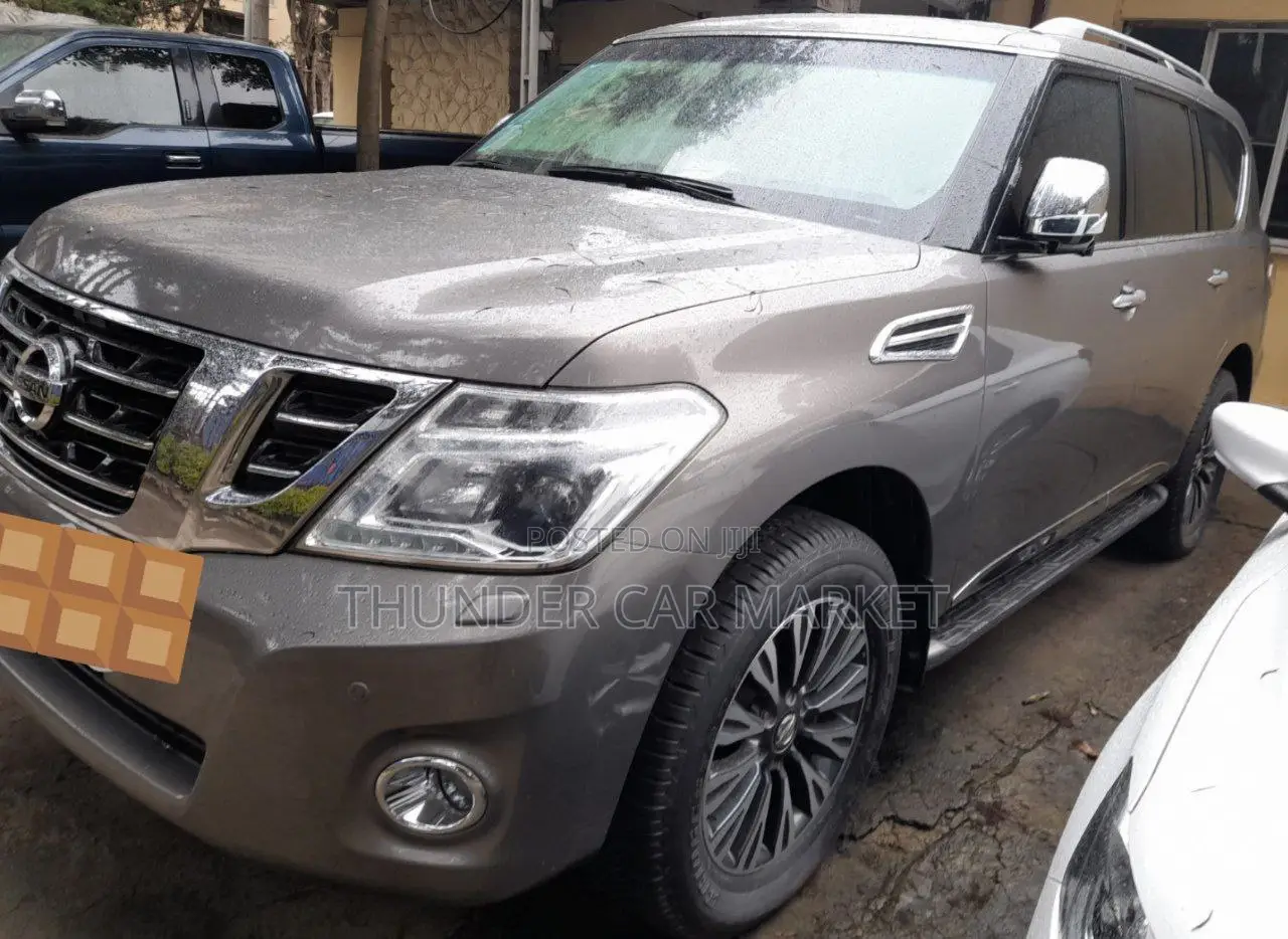Nissan Patrol 2018 Silver