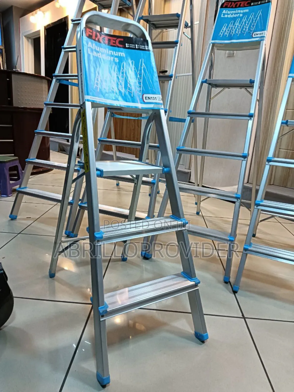 4 Step Ladders/Ladders/Aluminum Ladders/Ladders Step 4 Step