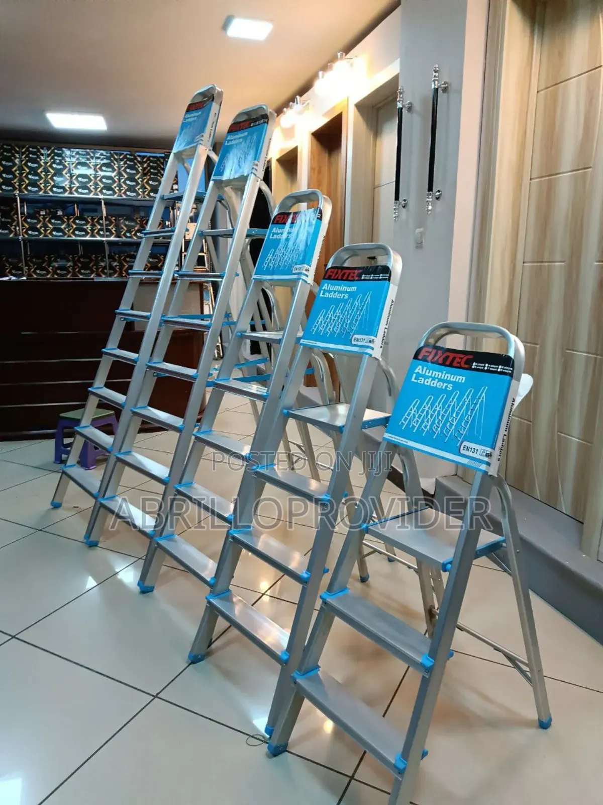Step Ladders/Almunium Ladders/Ladders/All Types Ladders/