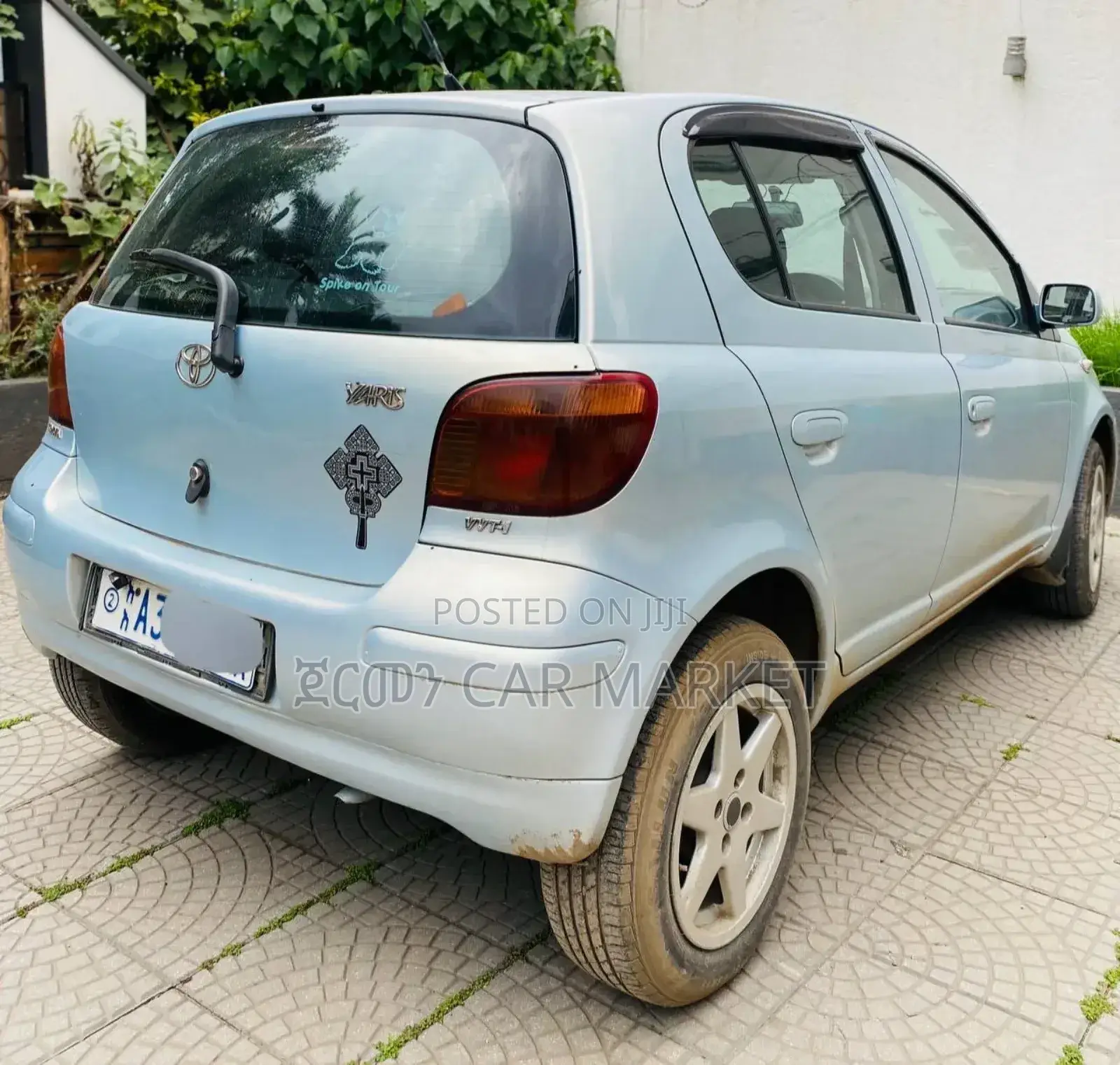 Toyota Vitz 2004 Blue