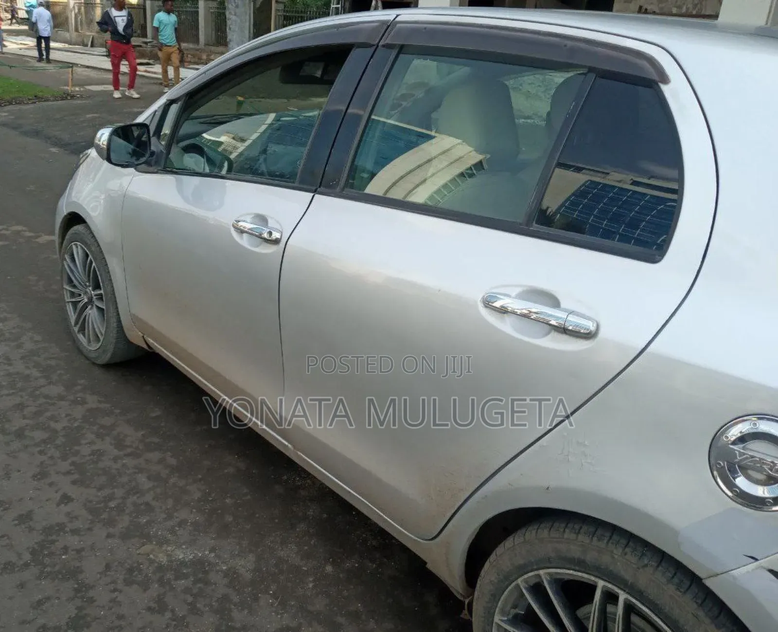 Toyota Yaris 2010 White