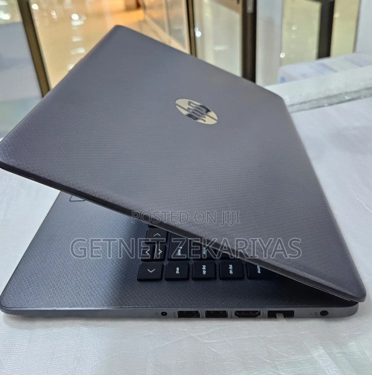 New Laptop HP Stream Notebook 8GB AMD Ryzen 3 SSD 128GB