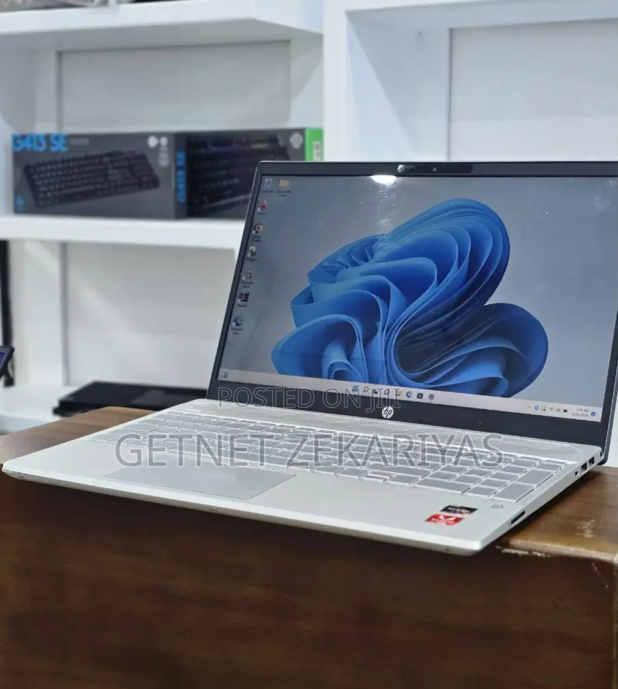 New Laptop HP Pavilion 15 16GB AMD Ryzen 5 SSD 512GB