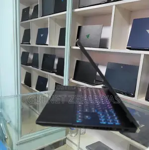 New Laptop HP Omen 15 16GB AMD Ryzen 7 SSD 512GB