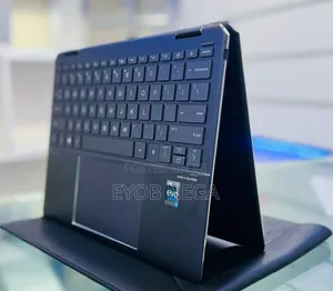 New Laptop HP Spectre X360 16GB Intel Core I7 SSD 1T