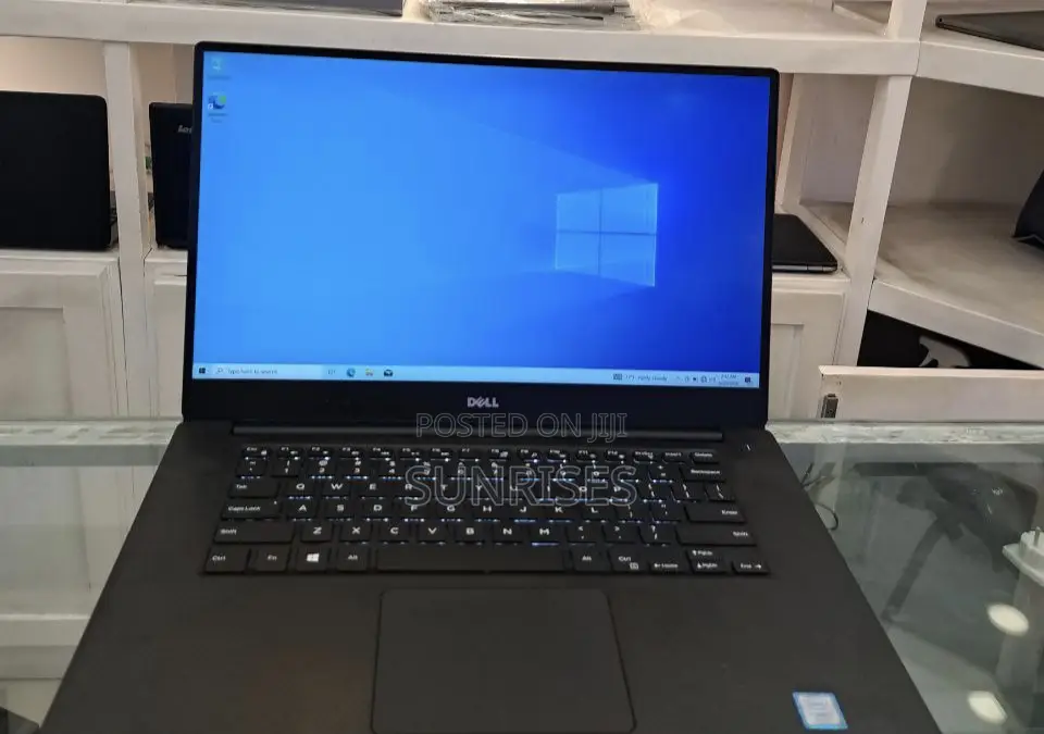 New Laptop Dell XPS 15 16GB Intel Core I7 SSD 512GB