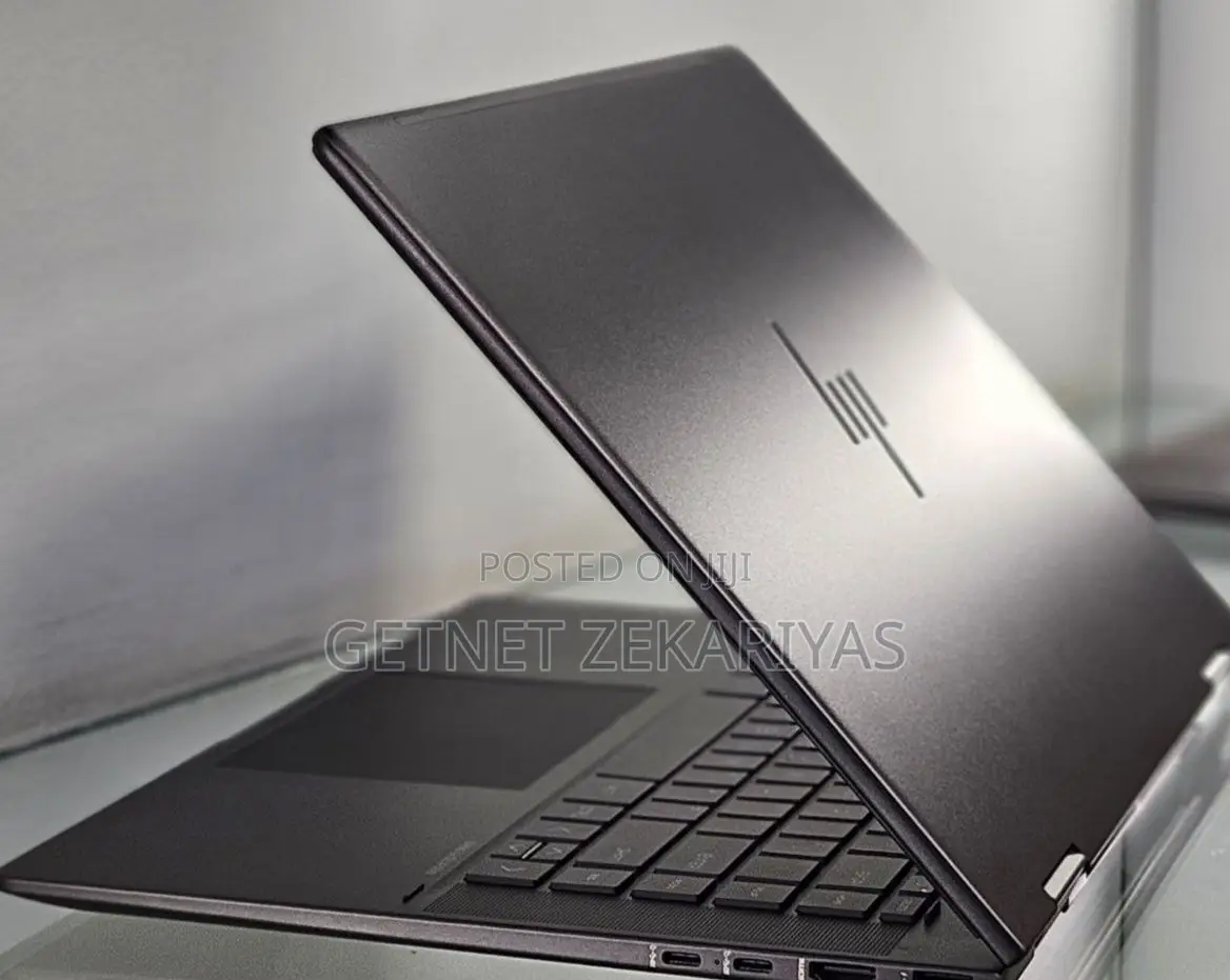 New Laptop HP Envy X360 16GB AMD Ryzen 7 SSD 512GB