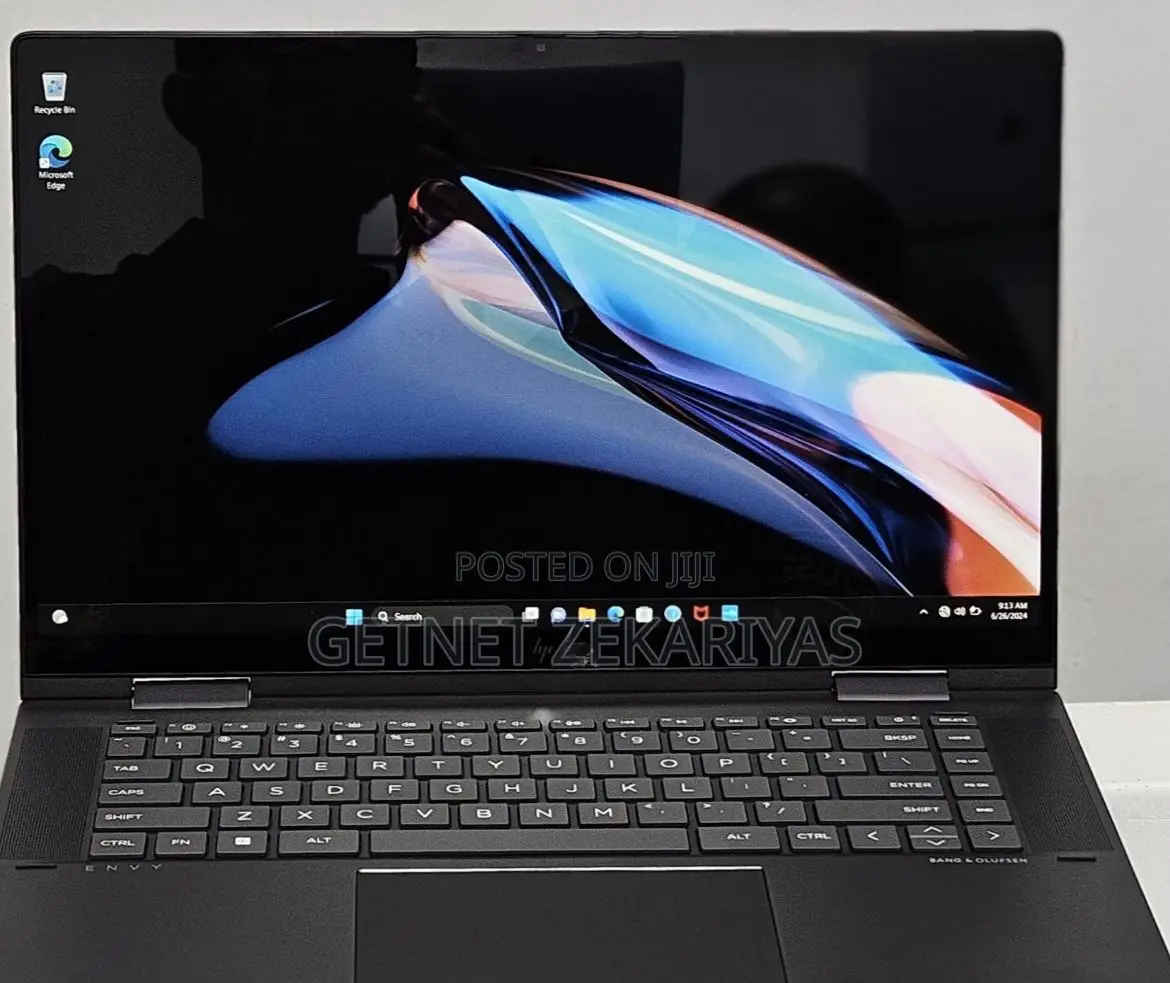 New Laptop HP Envy X360 16GB AMD Ryzen 7 SSD 512GB