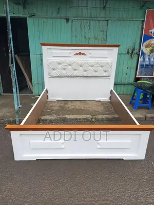 Photo - 1.50 አልጋ/Bed