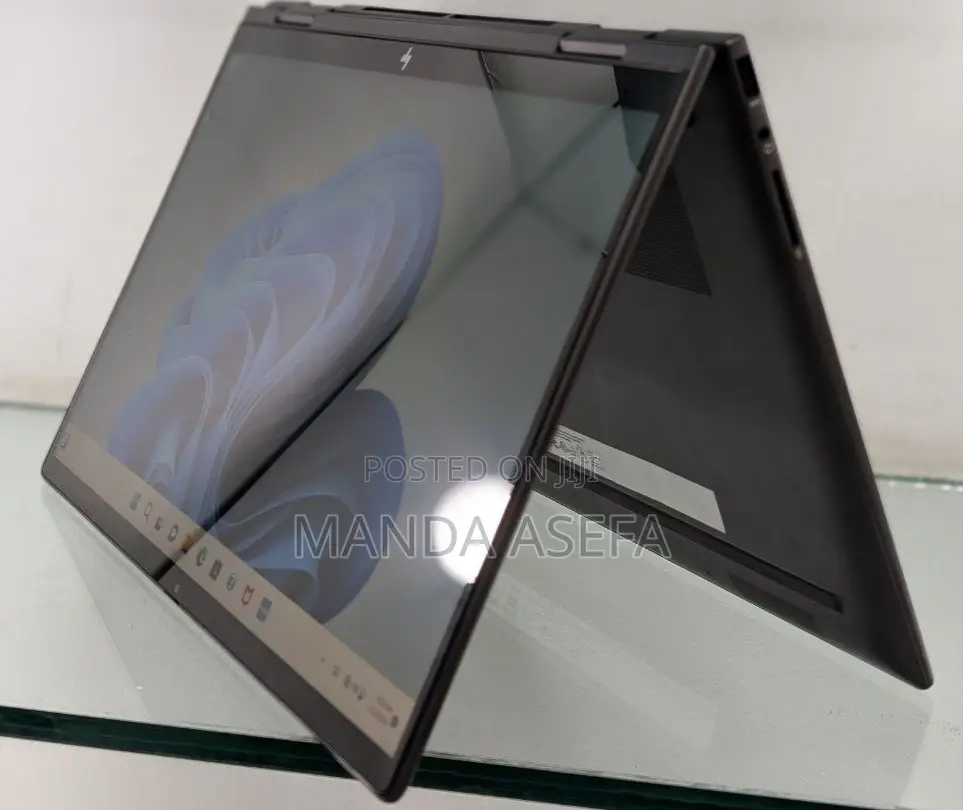 New Laptop HP Envy X360 16GB AMD Ryzen 7 SSD 512GB