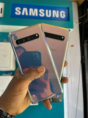 New Samsung Galaxy S10 5G 256 GB