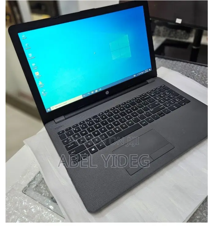 New Laptop HP Stream Notebook 8GB Intel Core I7 HDD 1T