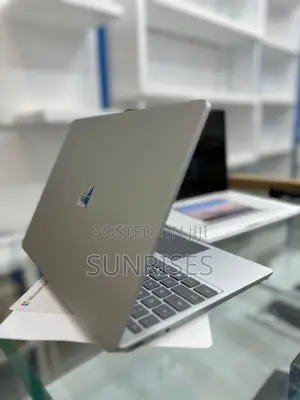 New Laptop Microsoft Surface Pro 7 16GB Intel Core I5 SSD 256GB