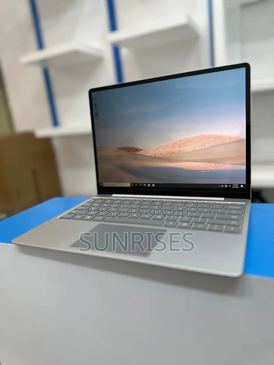 New Laptop Microsoft Surface Pro 7 16GB Intel Core I5 SSD 256GB