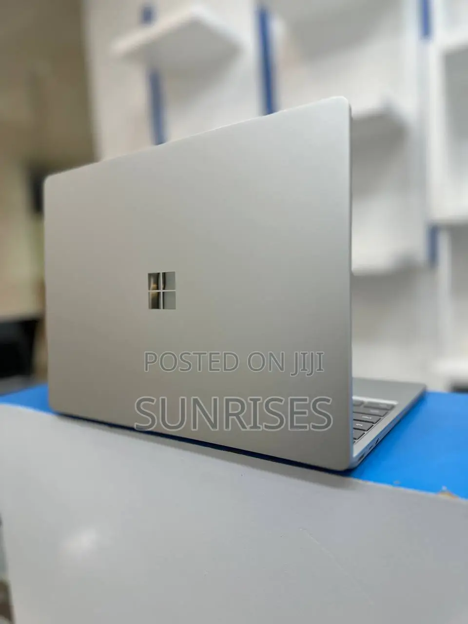 New Laptop Microsoft Surface Pro 7 16GB Intel Core I5 SSD 256GB