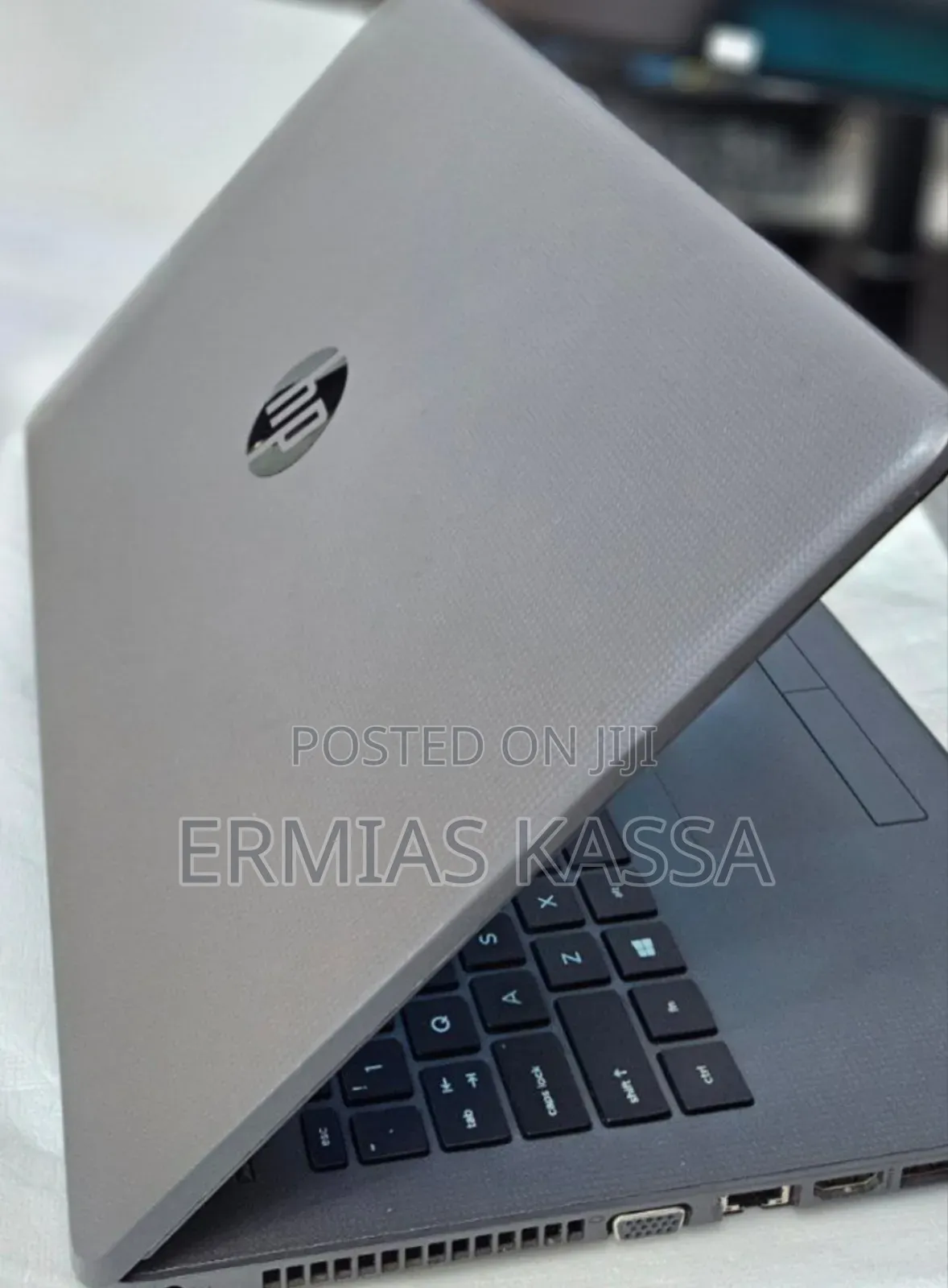 New Laptop HP Stream Notebook 8GB Intel Core I7 HDD 1T