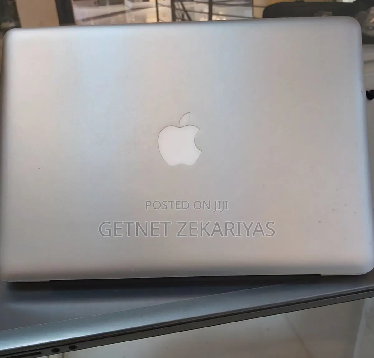 New Laptop Apple MacBook Pro 2011 8GB Intel Core I5 HDD 320GB