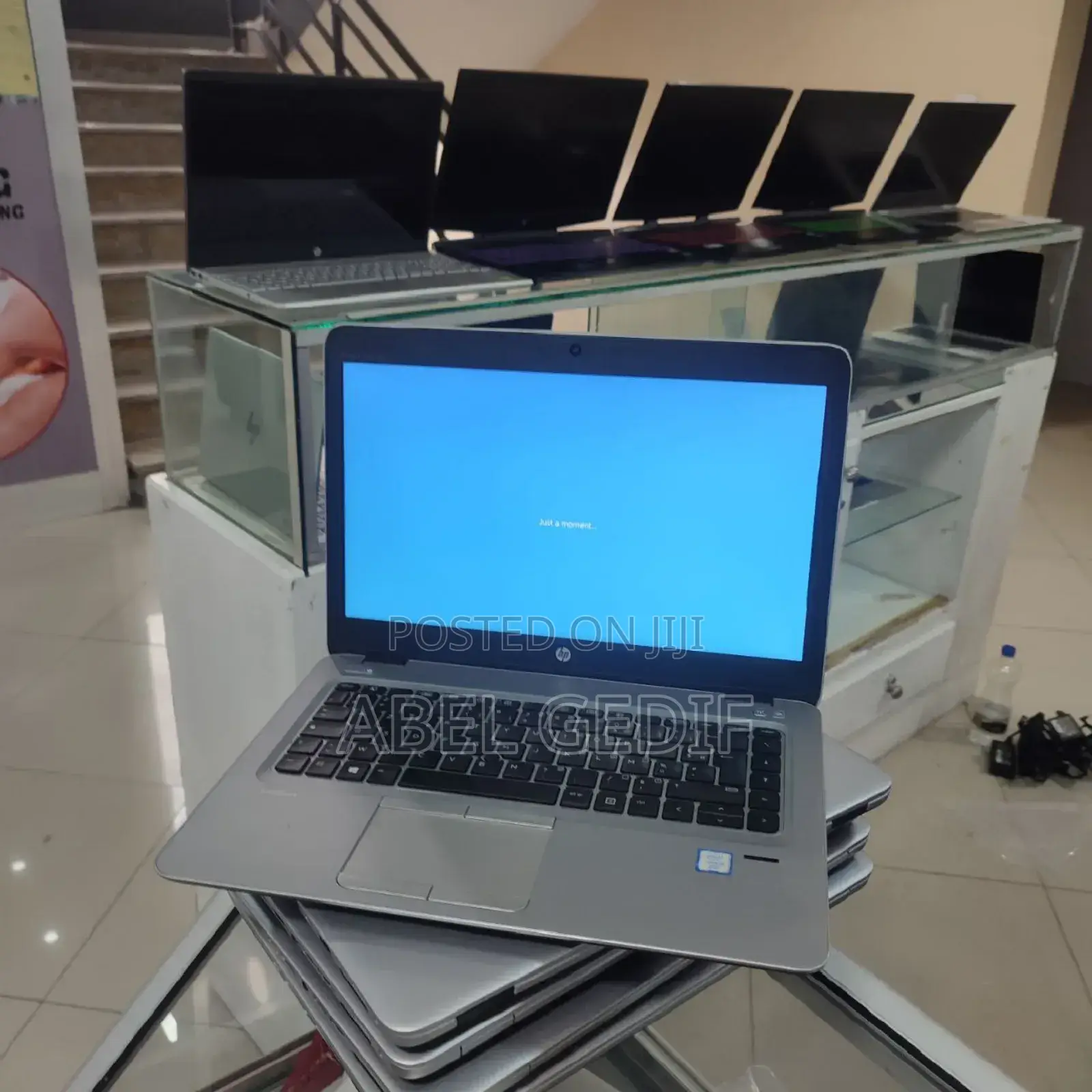 New Laptop HP EliteBook 840 8GB Intel Core I5 HDD 1T