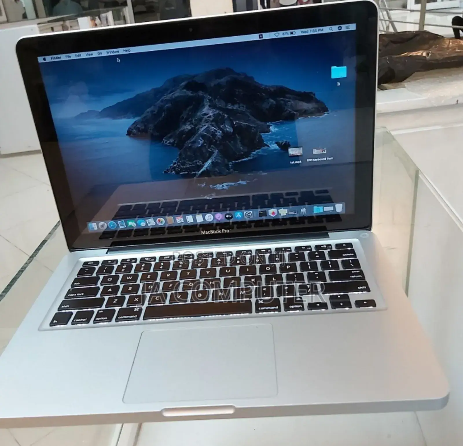 New Laptop Apple MacBook Pro 2012 8GB Intel Core I7 SSD 500GB