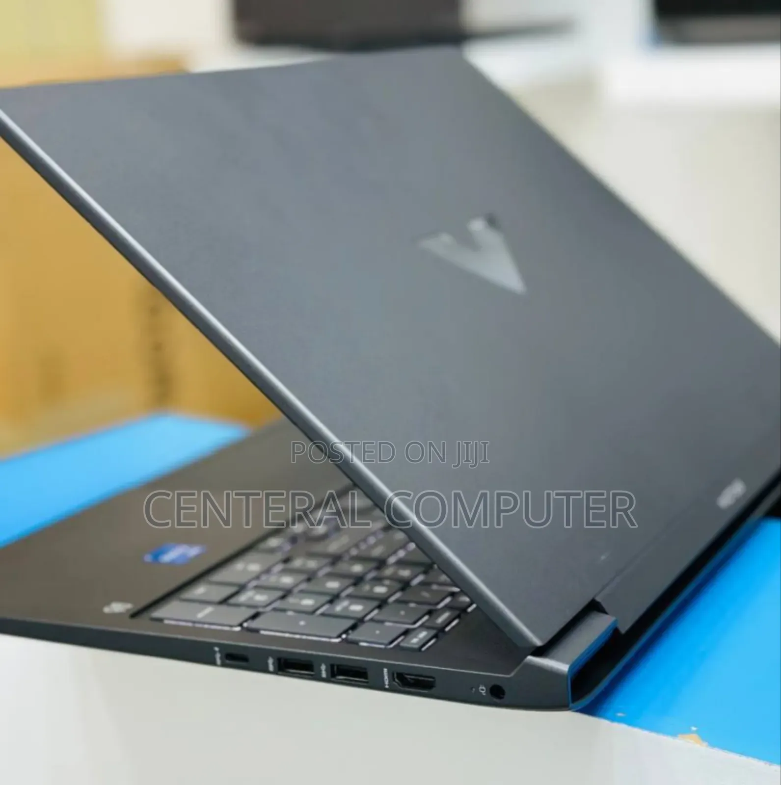 New Laptop HP 15-Da2933nia 16GB Intel Core I7 SSD 1T