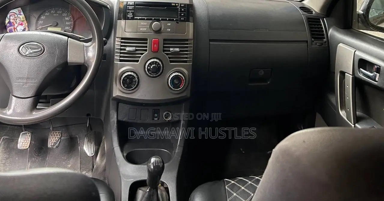 Daihatsu Terios 2013 Silver