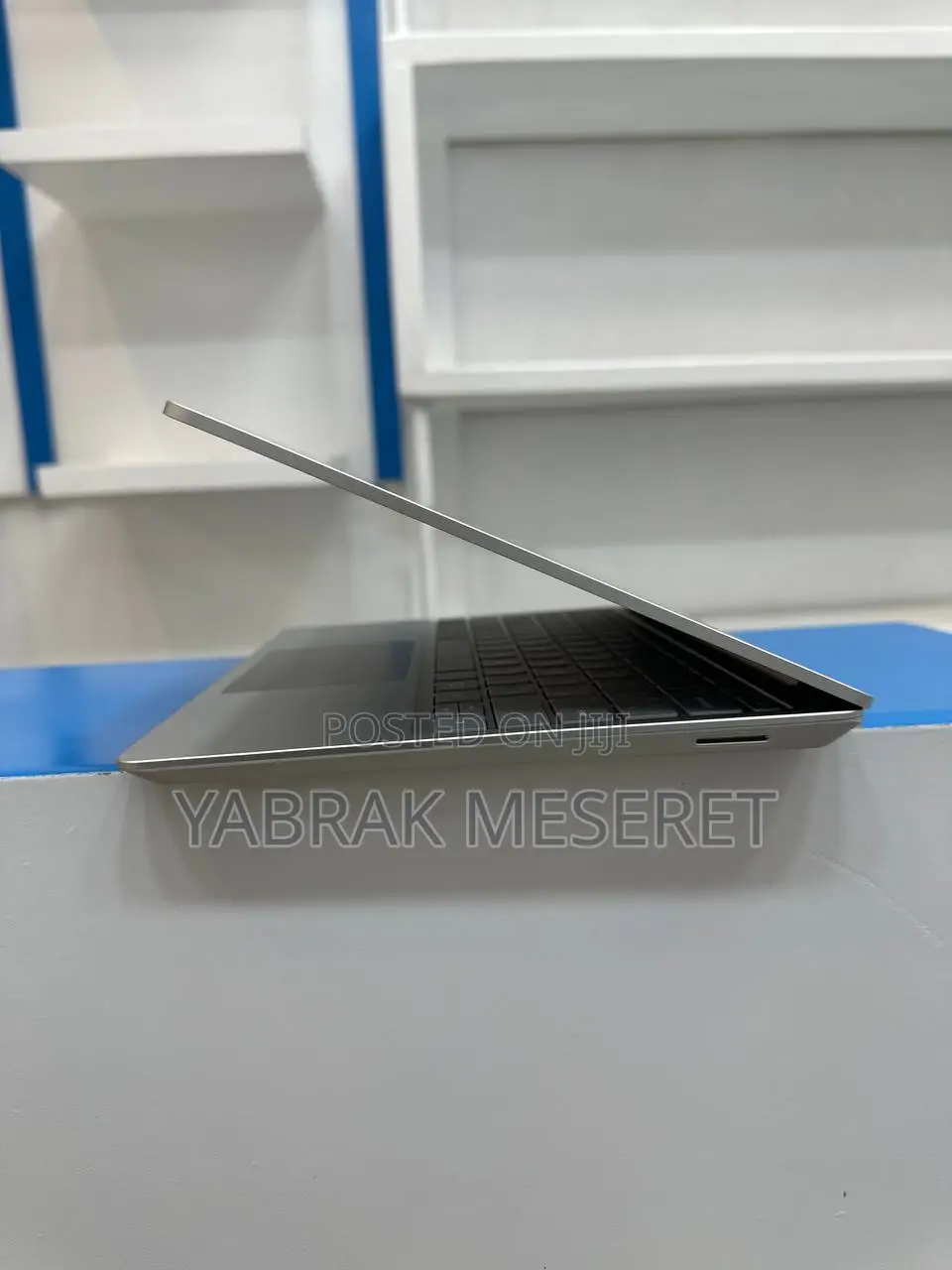 New Laptop Microsoft Surface 16GB Intel Core I5 SSD 256GB