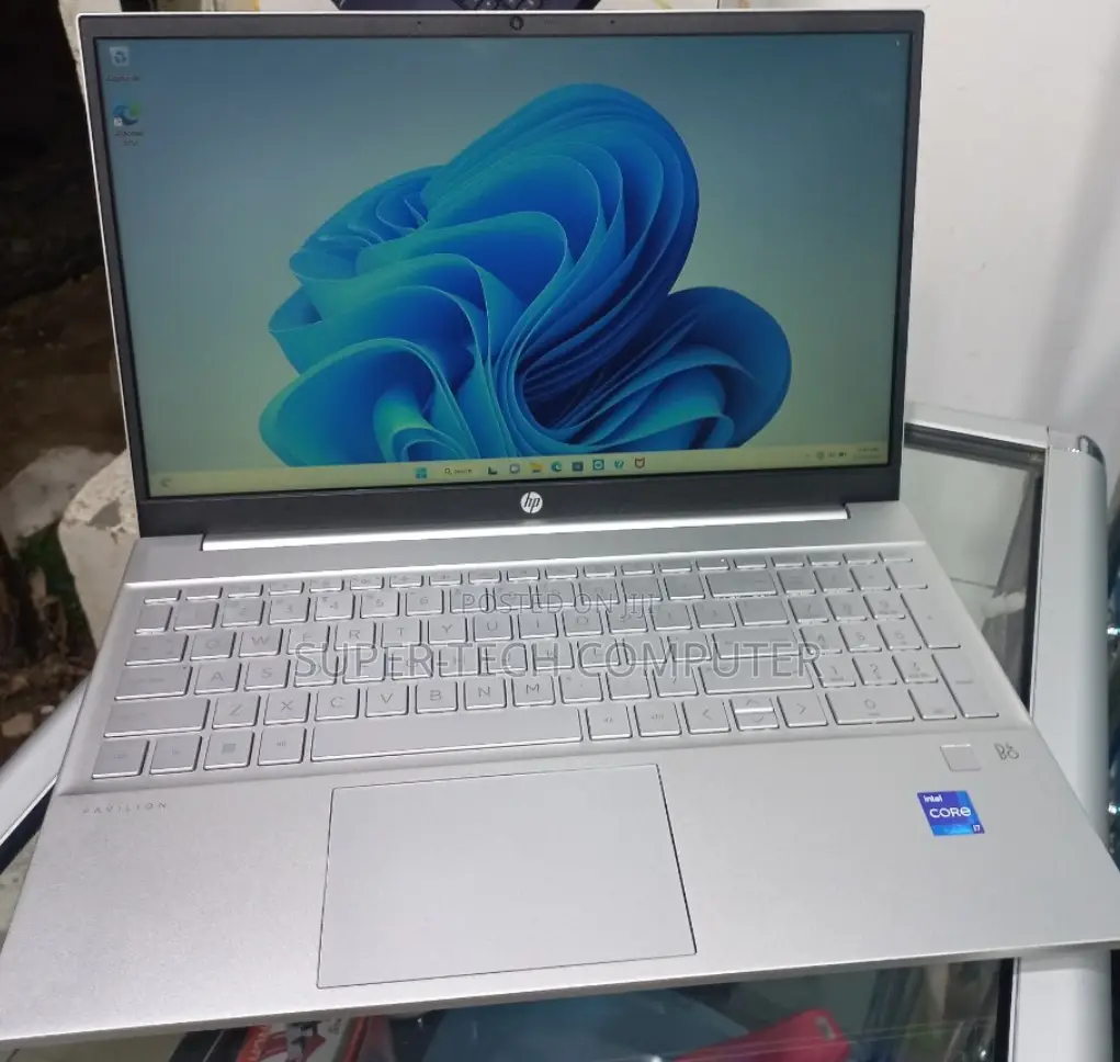 New Laptop HP Pavilion 15 16GB Intel Core I7 SSD 512GB