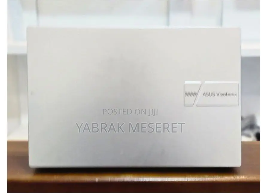 New Laptop Asus VivoBook 15 X505BA 8GB Intel Core I7 SSD 512GB