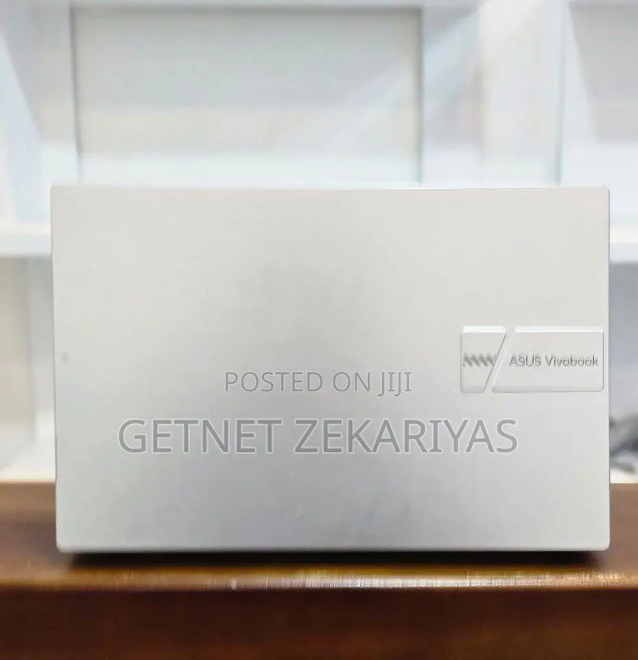 New Laptop Asus VivoBook 15 X505BA 8GB Intel Core I3 SSD 512GB