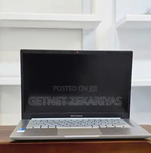 New Laptop Asus VivoBook 15 X505BA 8GB Intel Core I3 SSD 512GB