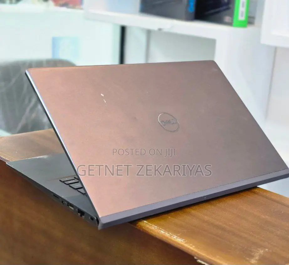 New Laptop Dell Vostro 14 3000 8GB Intel Core I5 SSD 256GB