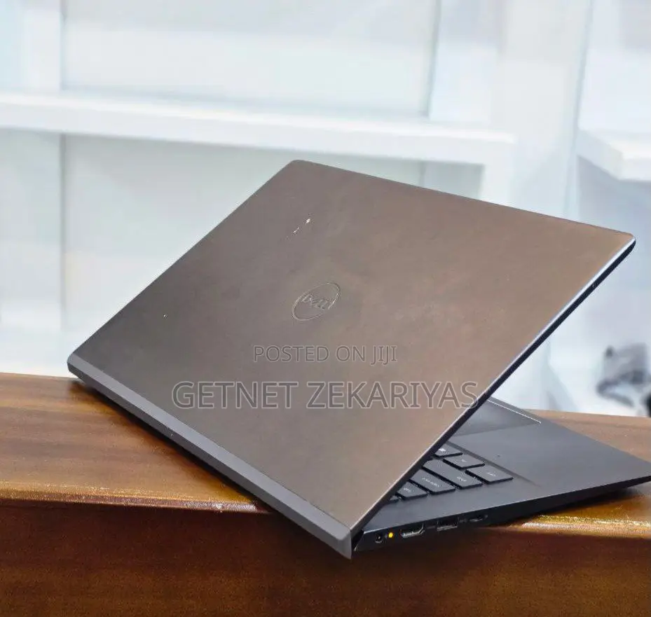 New Laptop Dell Vostro 14 3000 8GB Intel Core I5 SSD 256GB