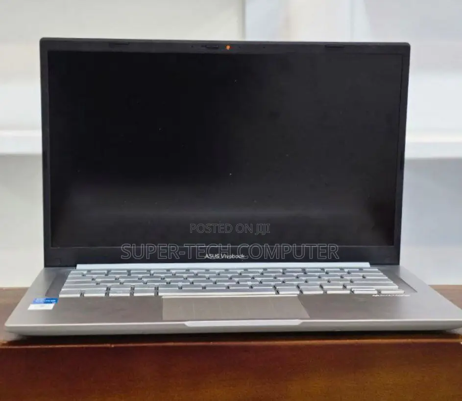 New Laptop Asus VivoBook 15 X505BA 8GB Intel Core I3 SSD 512GB