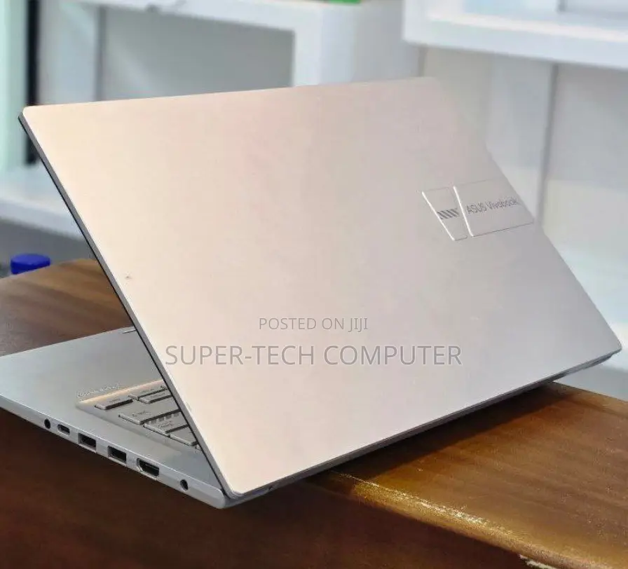 New Laptop Asus VivoBook 15 X505BA 8GB Intel Core I3 SSD 512GB