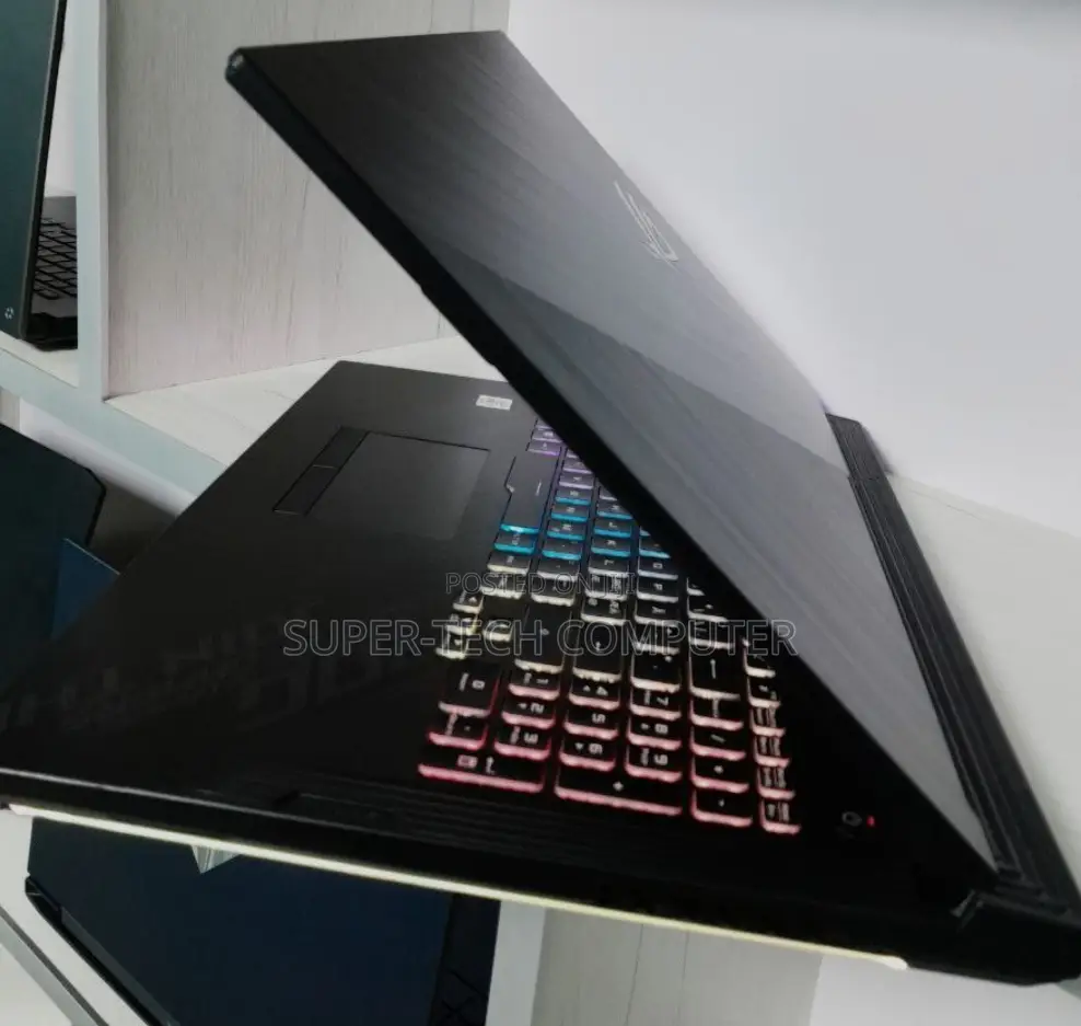 New Laptop Asus ROG Strix GL503 16GB Intel Core I7 SSD 1T