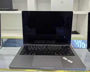 New Laptop Apple MacBook Pro 96GB Apple M2 SSD 2T