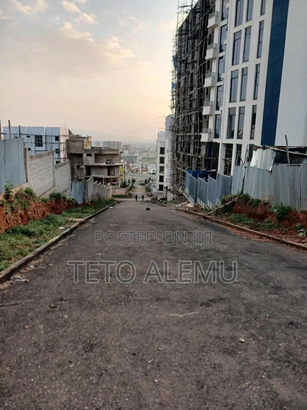 የሚሸጥ ቦታ ፀሀይ ሪልስቴት ጀርባ House for Sale