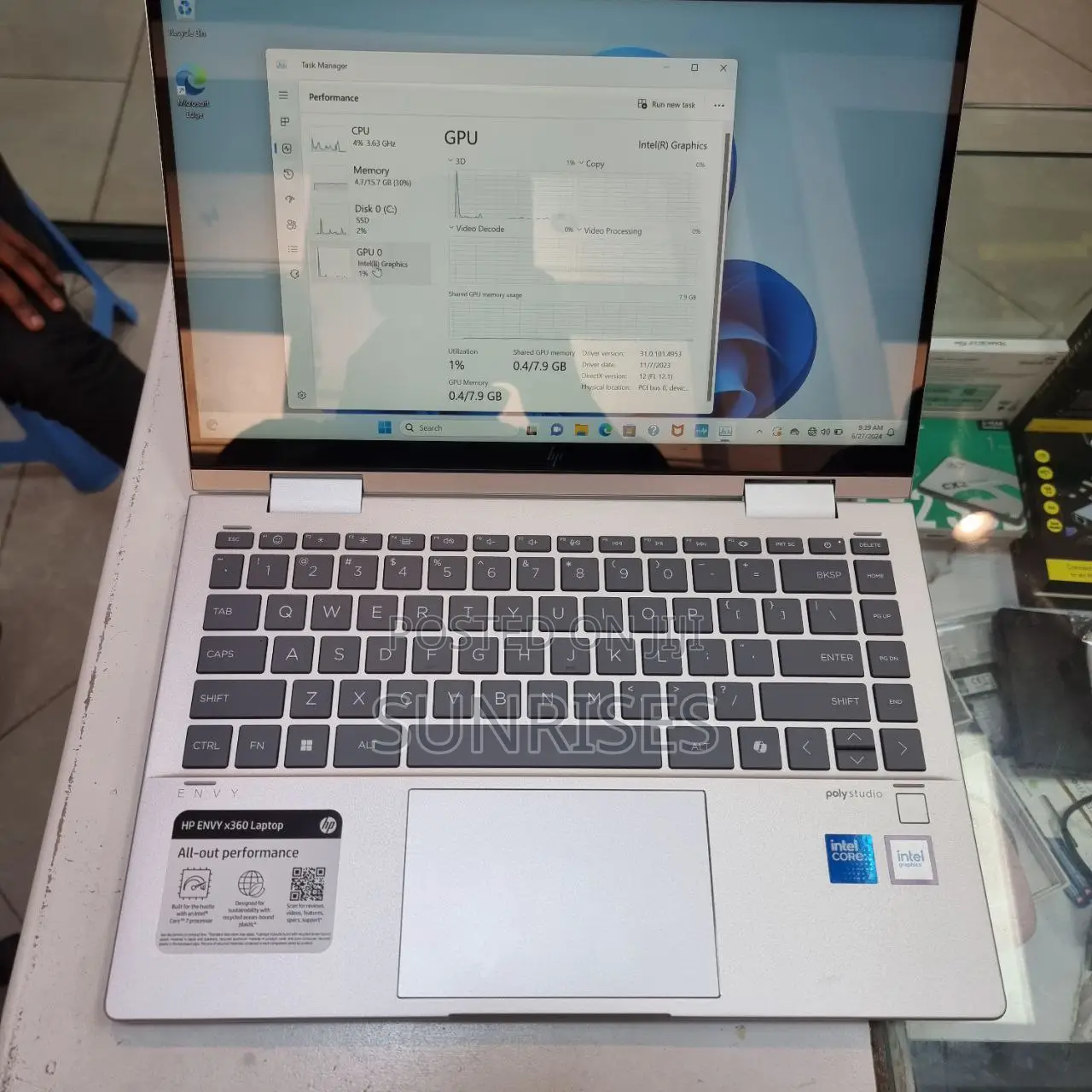 New Laptop HP Envy X360 16GB Intel Core I7 SSD 1T