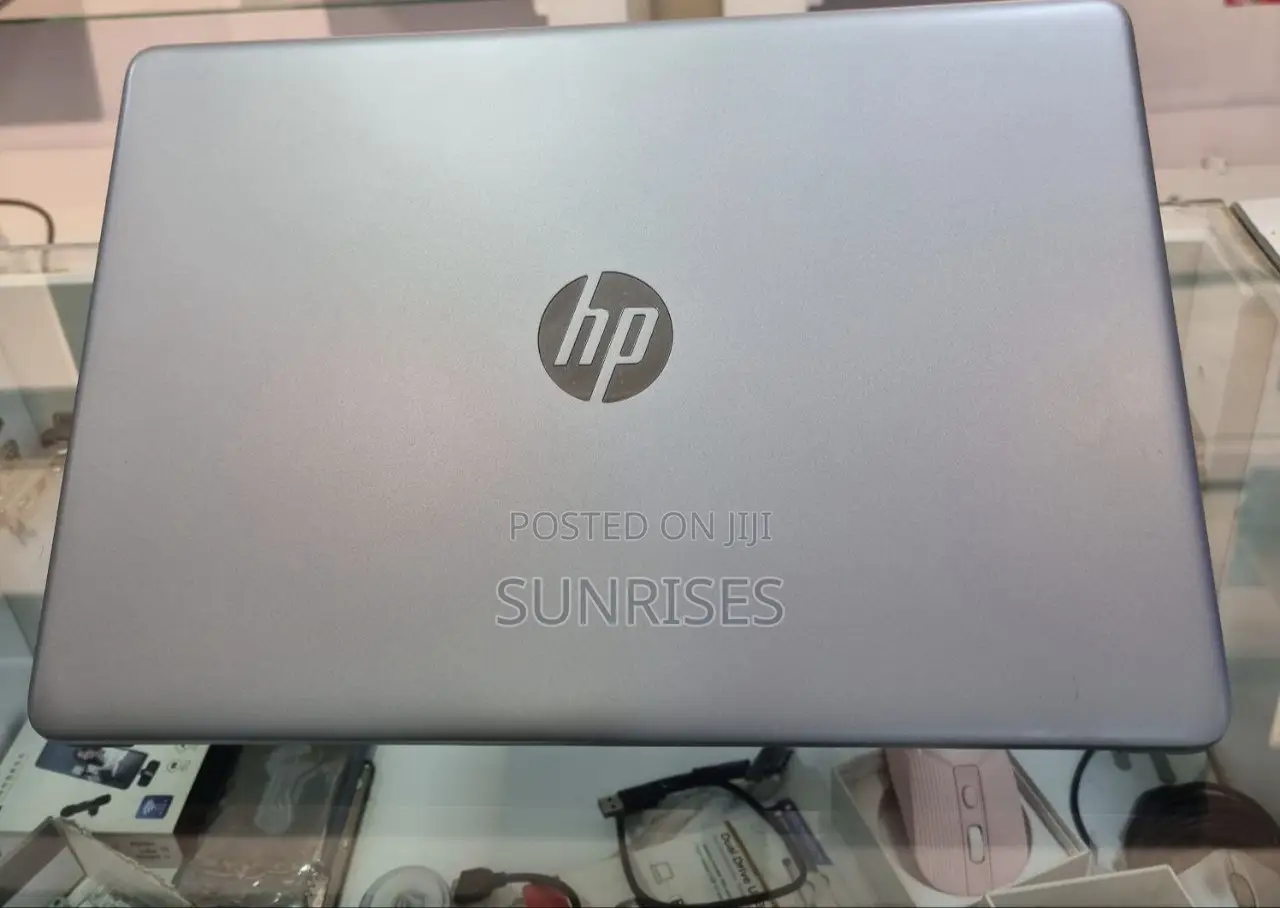 New Laptop HP Stream Notebook 16GB Intel Core I7 SSD 512GB