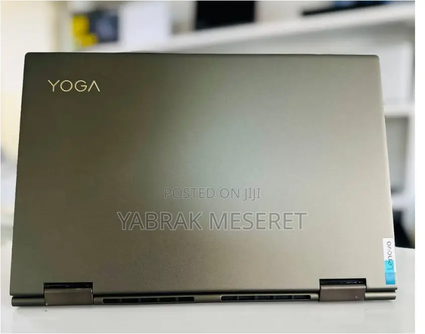 New Laptop Lenovo 12GB Intel Core I5 SSD 512GB