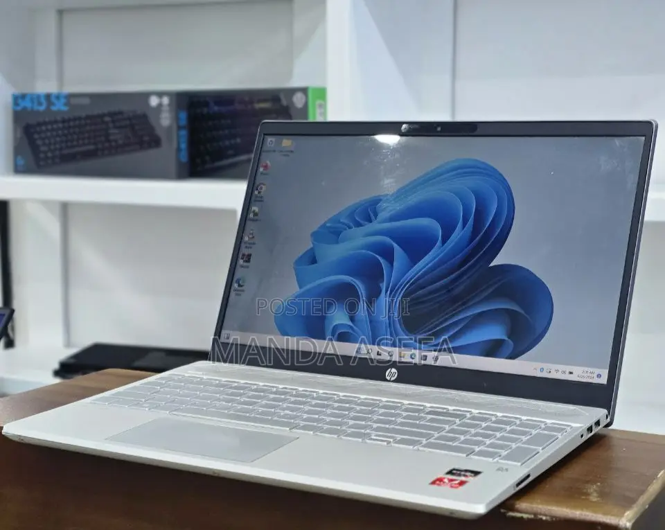 New Laptop HP Pavilion 15 16GB AMD Ryzen 5 SSD 512GB