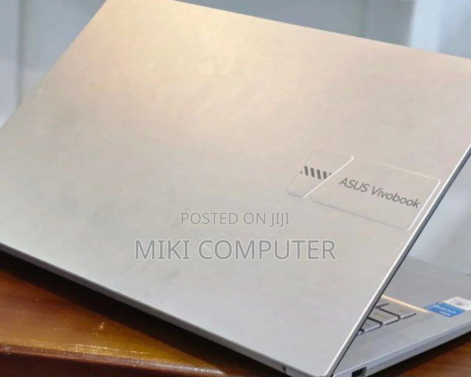 New Laptop Asus VivoBook 15 X505BA 8GB Intel Core I3 SSD 512GB