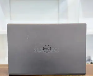 New Laptop Dell Vostro DVCI304 8GB Intel Core I5 SSD 256GB