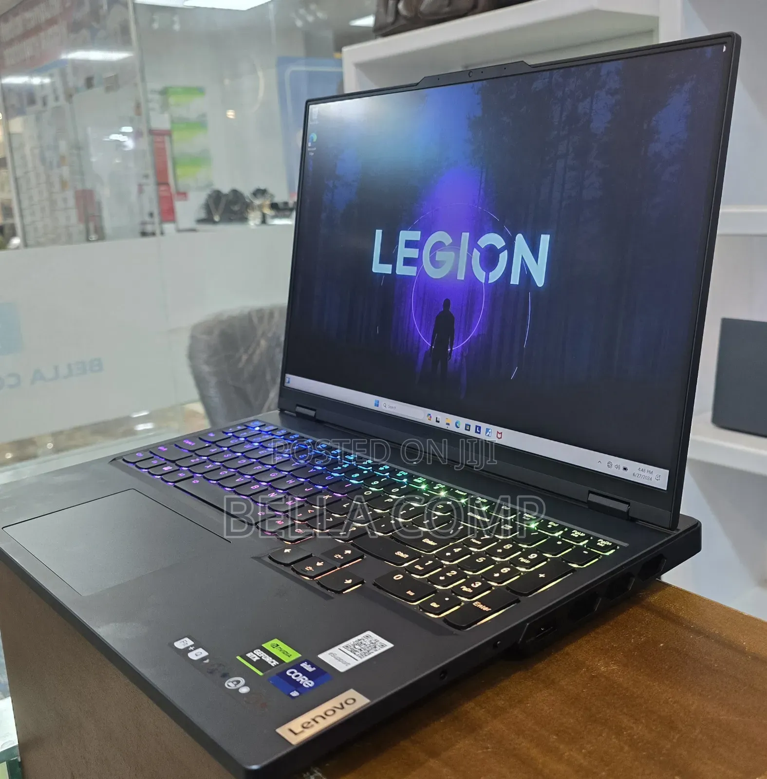 New Laptop Lenovo Legion 7 32GB Intel Core I9 SSD 1T