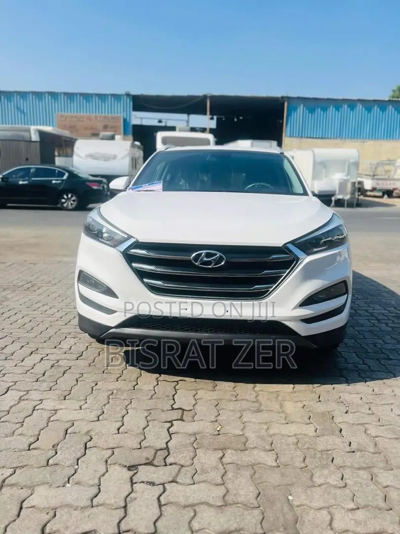 Hyundai Tucson Limited AWD 2016 White
