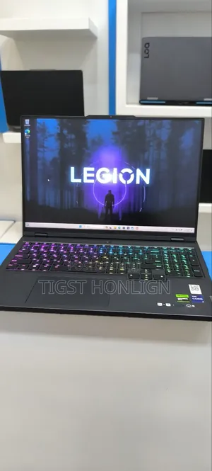 New Laptop Lenovo Legion 7 32GB Intel Core I9 SSD 1T