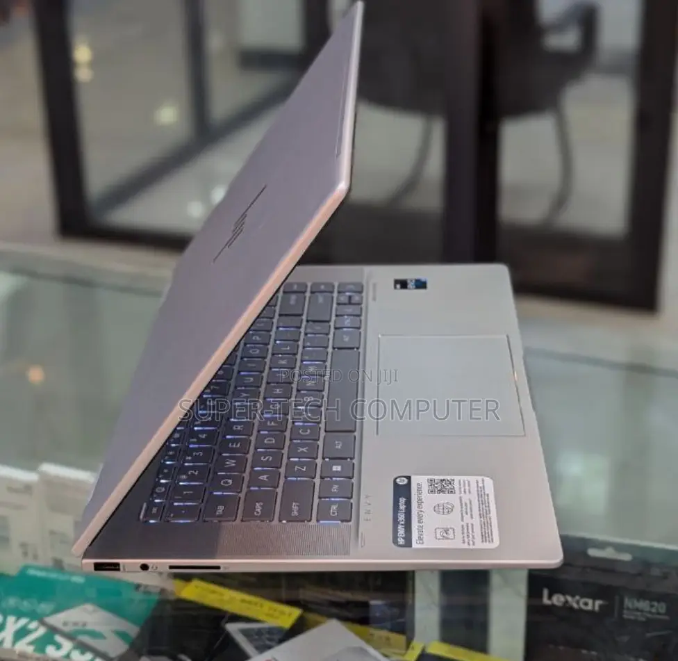 New Laptop HP Envy X360 16GB Intel Core I7 SSD 512GB
