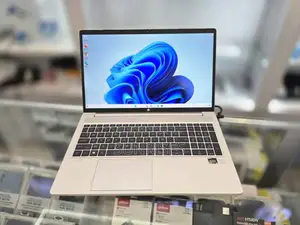 Photo - New Laptop HP ProBook 450 8GB AMD Ryzen 5 SSD 256GB