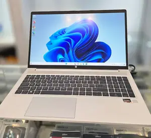 New Laptop HP ProBook 6565 8GB AMD Ryzen 5 SSD 256GB