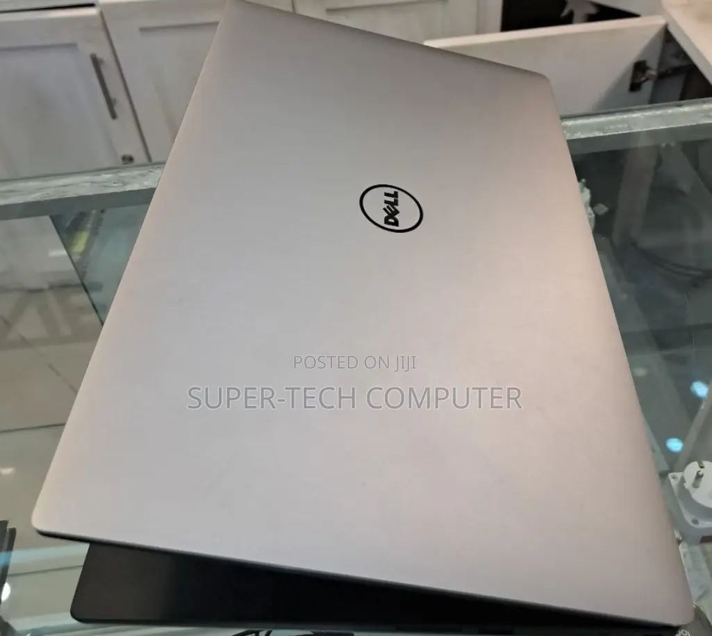 New Laptop Dell XPS 13 16GB Intel Core I7 SSD 512GB